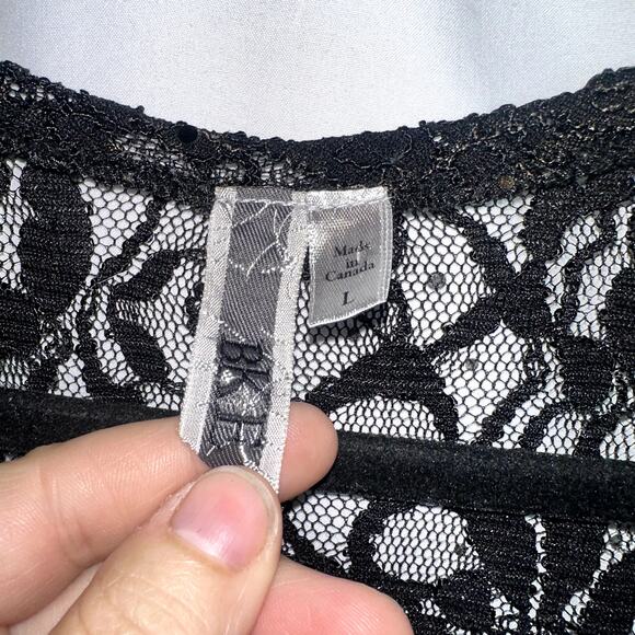 BKE Womens Size Large Black Lace Brown Sequin Short Sleeve Shirt - Picture 4 of 7